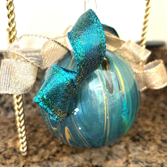 Christmas Ornament - Artisan Designed and Handcrafted - New - Picture 7 of 7